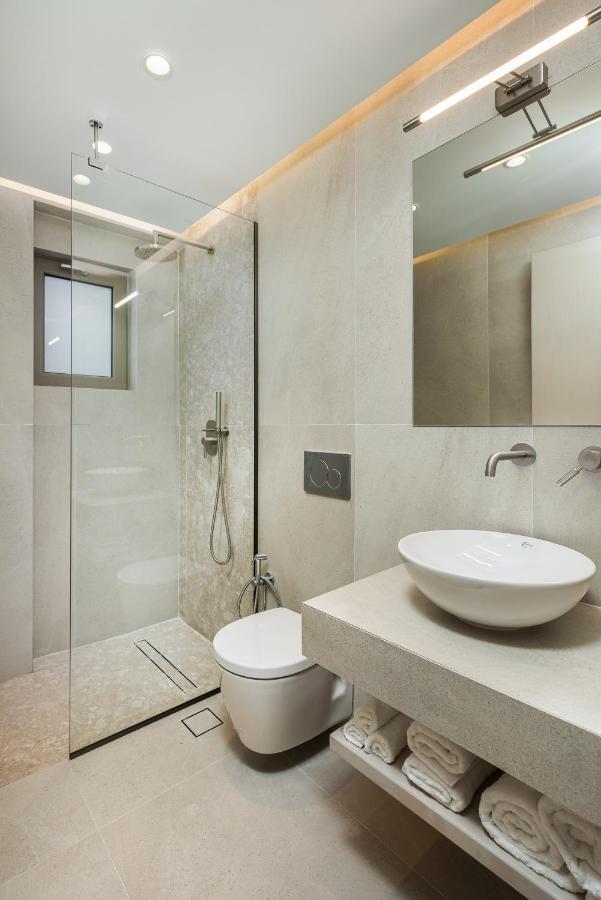 Pearl I, Ii & Iii - Redefined Island Chic, By Thinkvilla Vilă Plakias