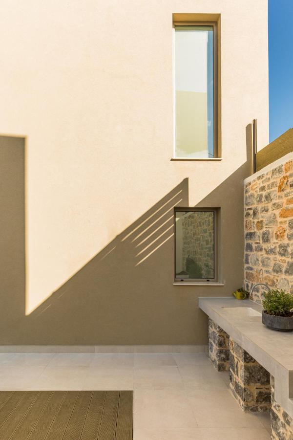 Vilă Pearl I, Ii & Iii - Redefined Island Chic, By Thinkvilla *