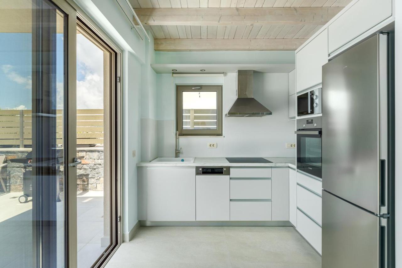 Pearl I, Ii & Iii - Redefined Island Chic, By Thinkvilla Vilă